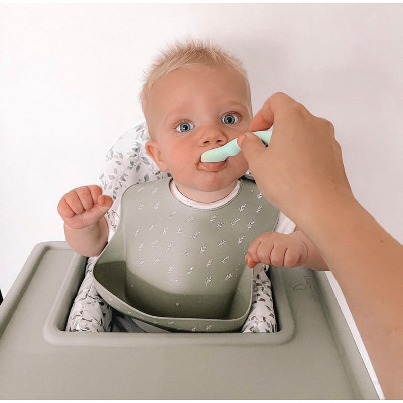 All4Ella - Silicone Bib with Spoon - Winkalotts