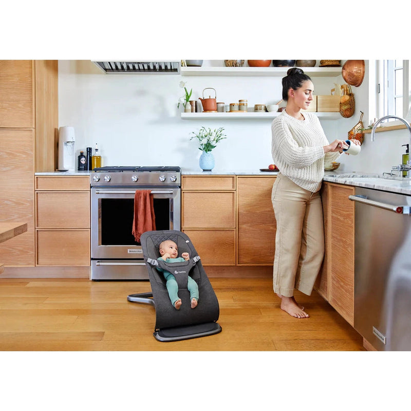 Ergobaby Evolve 3-in-1 Bouncer - Winkalotts